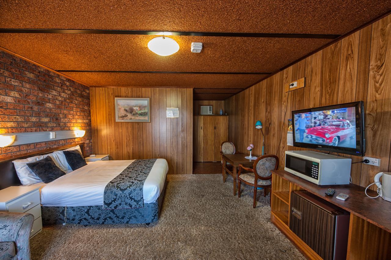 Heywood Motor Inn Exterior photo
